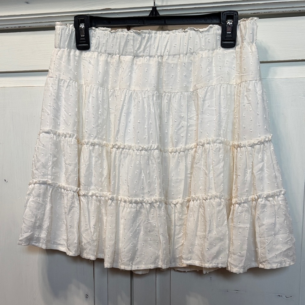 LOFT Cream Tiered Mini Skirt-Lined